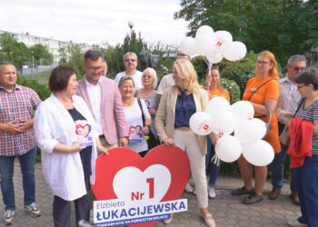 Stalowa Wola: Europosłanka Elżbieta Łukacijewska  spotkała się z mieszkańcami