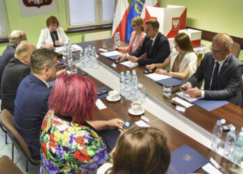 Stalowa Wola: Janusz Zarzeczny nadal starostą a jego zastępcą Stanisław Sobieraj.