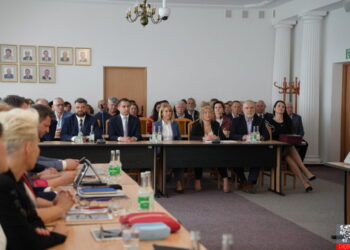 Dębica: Zaprzysiężenie Burmistrza Mateusza Kutrzeby