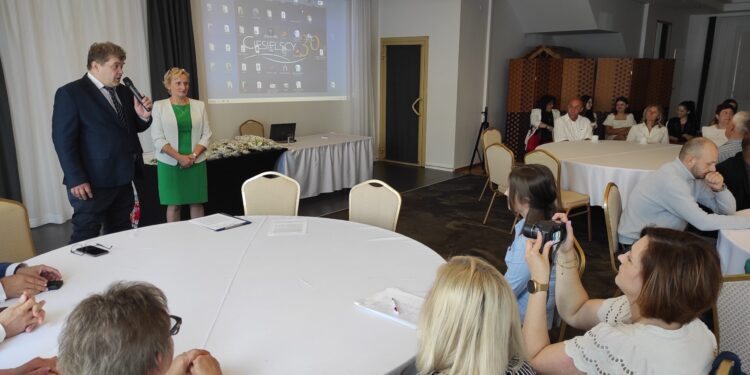 Mielec: Dają im dom i poczucie pewności