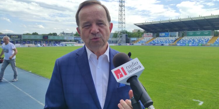 Stalowa Wola: Prezydent Lucjusz Nadbereżny rozważa powołanie zastępców