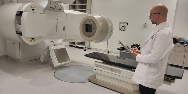 Tarnobrzeg. Jeszcze dokładniejsze leczenie nowotworów w ośrodku radioterapii