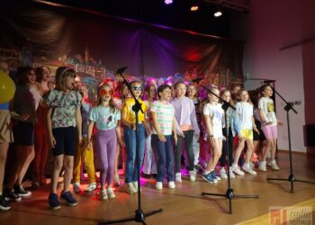 Tarnobrzeg. Urodziny miasta uczcili śpiewająco