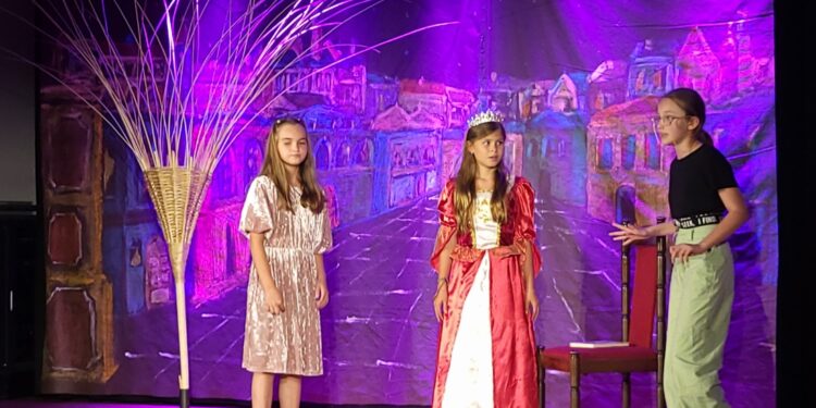 Tarnobrzeg. Młodzi aktorzy zakończyli sezon artystyczny