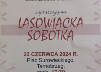 Tarnobrzeg: Śpiew przy fontannie i puszczanie wianków na Wiśle