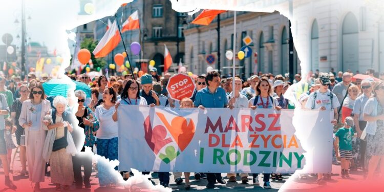 Tarnobrzeg. XVI Marsz dla życia i rodziny oraz Familiada na Serbinowie