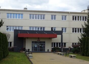 Dębica: Młodzieżowe  miniprzedsiębiorstwa  