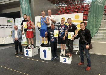 Mielec:  Sekcja Bokserska MUKS IRYDA z medalami