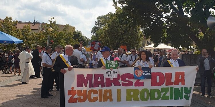Tarnobrzeg: Marsz dla życia i rodziny