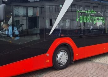 Stalowa Wola: Firma Solaris wygrała przetarg na dostawę 5 autobusów elektrycznych