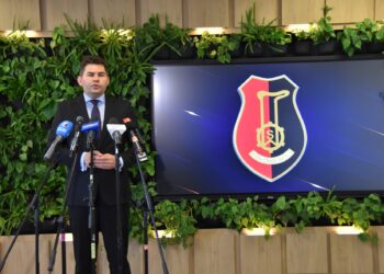 Stalowa Wola: Prezydent na konferencji przedstawił ważne punkty zbliżającej się sesji