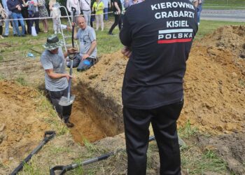 Kielce/Sandomierz: Sandomierscy grabarze na podium nietypowych zmagań