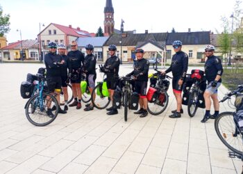 Stalowa Wola: Wyprawa rowerowa Bałtyk -Bieszczady z przystankiem w Stalowej Woli