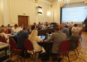 Tarnobrzeg: Radni nie udzielili prezydentowi wotum zaufania i absolutorium