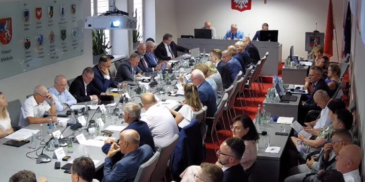 Mielec: Wotum zaufania i absolutorium … na TAK