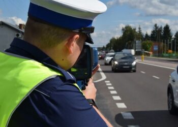 Tarnobrzeg: Miłośnik szybkiej jazdy stracił prawo jazdy