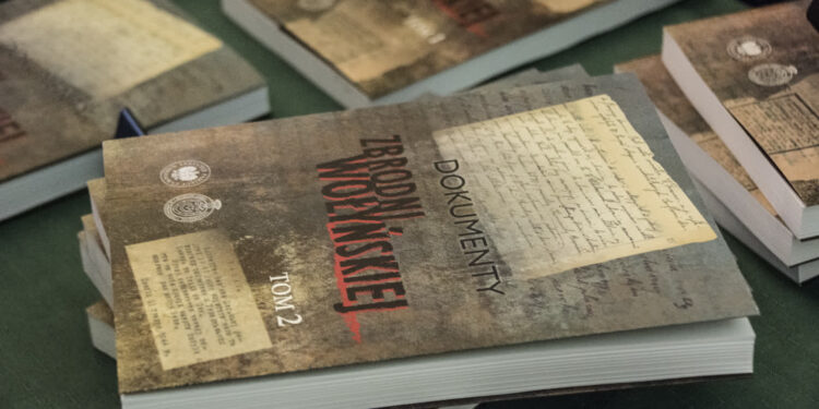 Tarnobrzeg: II tom „Dokumentów zbrodni wołyńskiej”. Promocja w zamku