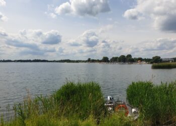 Tarnobrzeg: Jezioro Tarnobrzeskie zachwyca prezesa Polskiego Związku Żeglarskiego