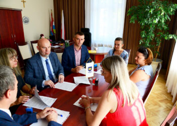 Nowosielec: Ruszy budowa kanalizacji i wodociągu w Nowosielcu i Kończycach