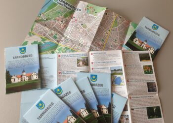 Tarnobrzeg: Przewodniki z atrakcjami Tarnobrzega dostępne w Sandomierzu