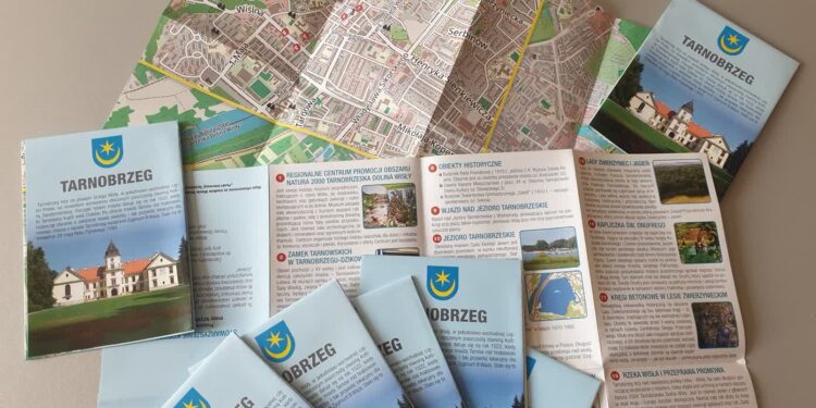 Tarnobrzeg: Przewodniki z atrakcjami Tarnobrzega dostępne w Sandomierzu