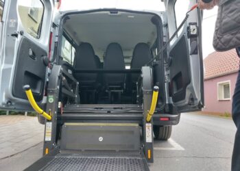 Tarnobrzeg. ŚDS otrzyma nowy samochód do przewozu uczestników