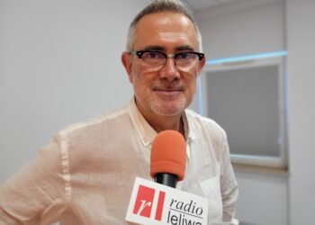 Sandomierz: Spotkanie z Marcinem Kydryńskim w afrykańskim upale.