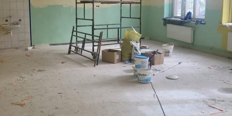 Mielec: Wakacyjne remonty w placówkach szkolnych