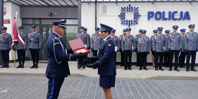 Rudnik nad Sanem: Święto niżańskiej Policji połączone z oddaniem nowej siedziby komisariatu