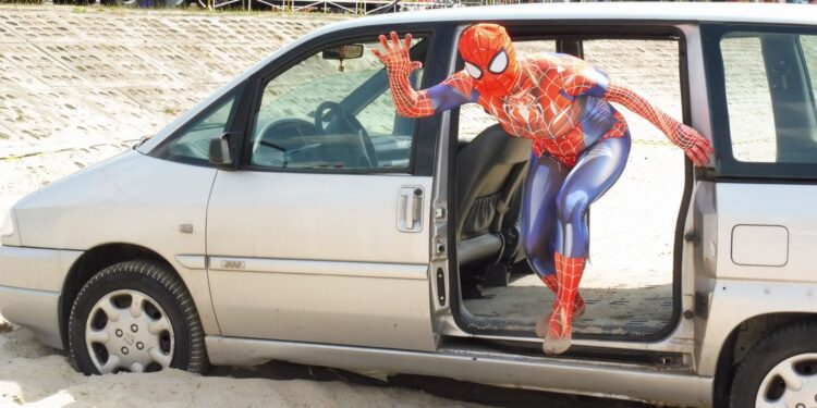 Tarnobrzeg. Przez błoto, piach i wodę do mety. Za nami tegoroczny Run fit