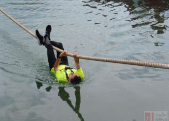 Tarnobrzeg. Przez błoto, piach i wodę do mety. Za nami tegoroczny Run fit