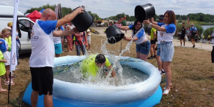 Tarnobrzeg. Przez błoto, piach i wodę do mety. Za nami tegoroczny Run fit