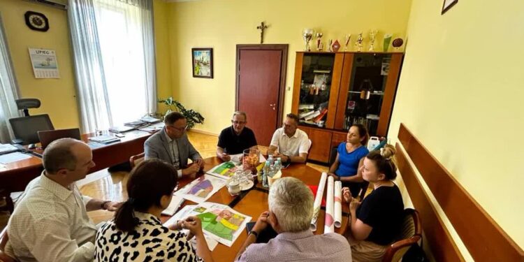 Tarnobrzeg, Nowa Dęba: Działki nad jeziorem. Rozmów ciąg dalszy