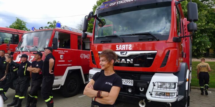 Grębów. III Zlot Samochodów Strażackich