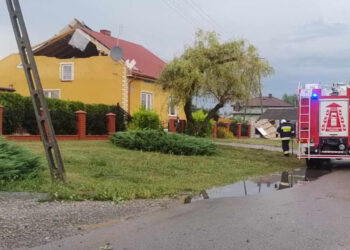 Stalowa Wola: Aż 36 razy wyjeżdżali strażacy do zdarzeń po burzy w Powiecie Stalowowolskim