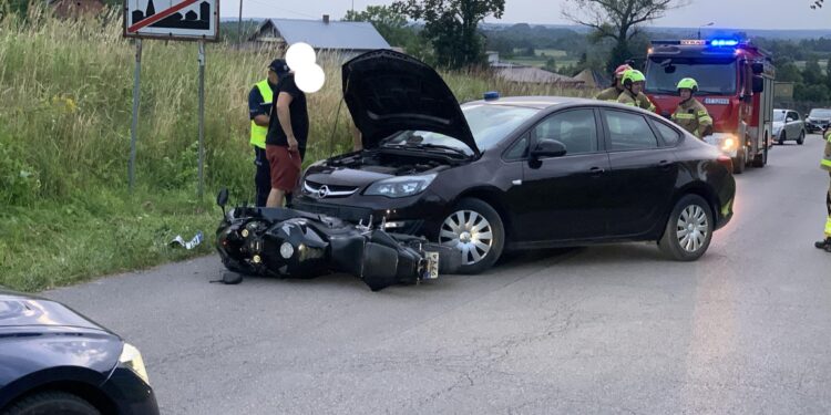 Baranów Sandomierski. Szaleńcza ucieczka motocyklem przed policją. Motocyklista miał sporo na sumieniu