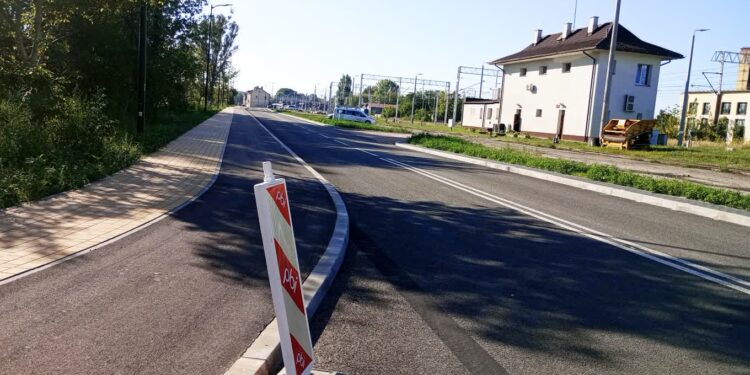 Stalowa Wola: Ulica Dąbrowskiego po odbiorze technicznym