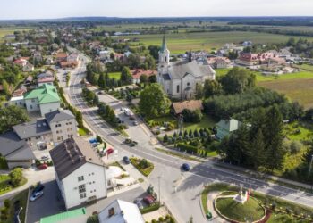 Mielec: Wieńce dożynkowe, śpiewy, podziękowania…