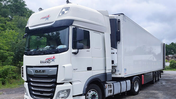 Usługi Transportowe RAAND Andrzej Piechota  Chmielów ul. Zakanale 72