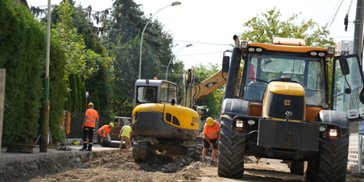 Dębica: Ruszył remont ul. Sobieskiego