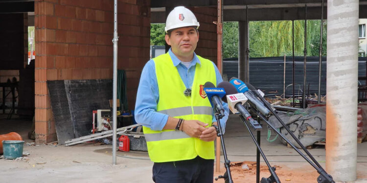 Stalowa Wola: U progu roku szkolnego o inwestycjach w oświacie