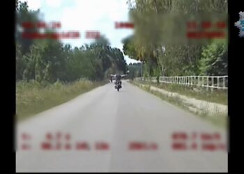 Kolbuszowa: Pijany, bez uprawnień i bez kasku.