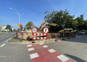 Stalowa Wola: Ruszyła budowa kanalizacji deszczowej na Wojska Polskiego