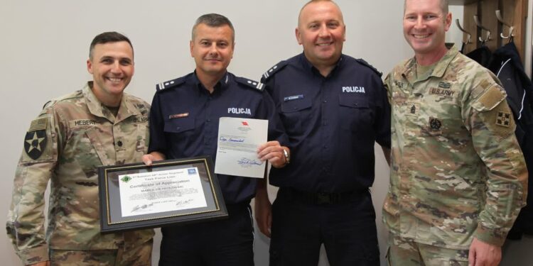 Tarnobrzescy policjanci pomogli zaginionemu żołnierzowi