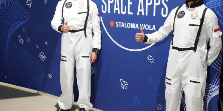 Stalowa Wola: Ruszył nabór do Hackathonu – zmierz się z kosmicznymi wyzwaniami