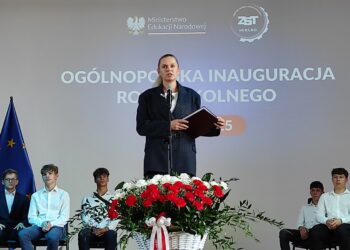 Mielec: Ogólnopolskie rozpoczęcie roku szkolnego z udziałem minister edukacji Barbary Nowackiej