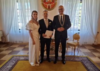 Sandomierz: Pierwszy taki ślub w nowej kadencji.