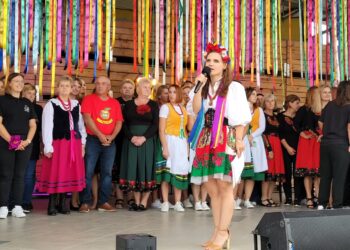 Samborzec: Emocje, zabawa, smakołyki – bardzo udany II Festiwal Kół Gospodyń Wiejskich (FOTOGALERIA)