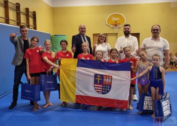 Sandomierz. Młode akrobatki jadą na Mistrzostwa Świata Fit Kids do Chorwacji