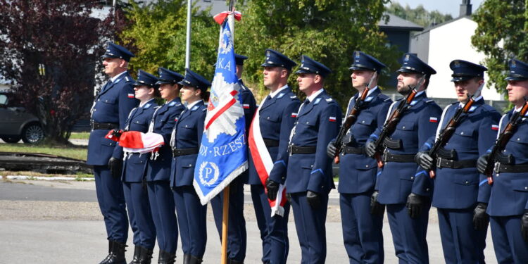 Region: uroczyste ślubowanie podkarpackich policjantów